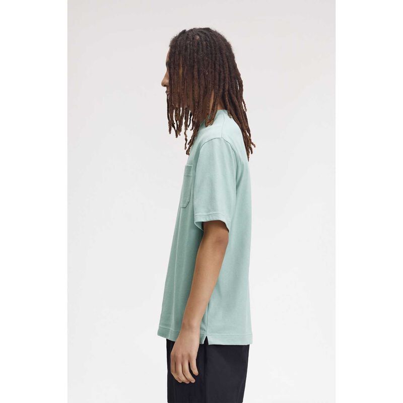 Fred Perry Relaxed T-Shirt image number 2